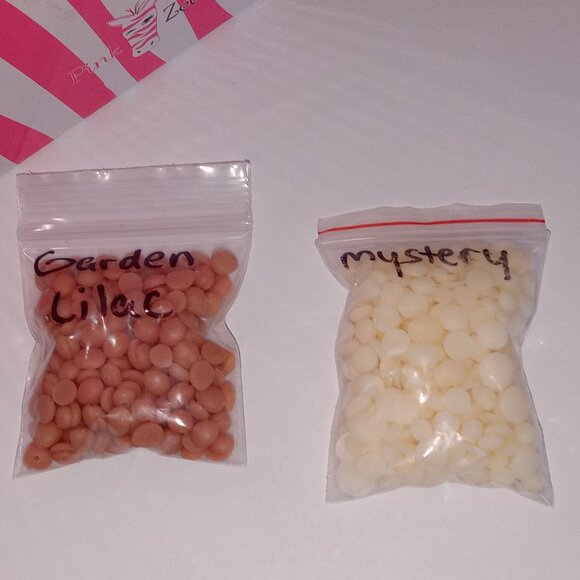 🎯 10 for $10 / Pink Zebra Sprinkles 2 Samples Garden Lilac & Mystery Scents - Picture 6 of 6